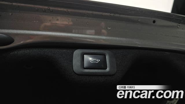 Lexus ES300h 2018 — Şəkil 13/20