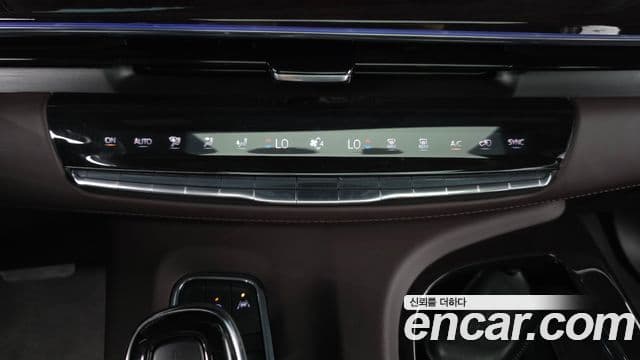 Cadillac Escalade 2023 — Şəkil 24/39