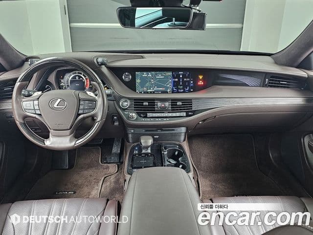 Lexus LS500 2020 — ფოტო 2/20