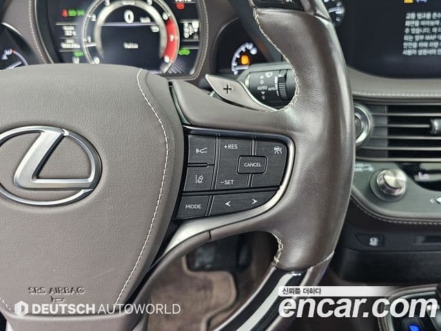 Lexus LS500 2020 — ფოტო 3/20