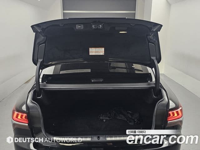 Lexus LS500 2020 — ფოტო 14/20