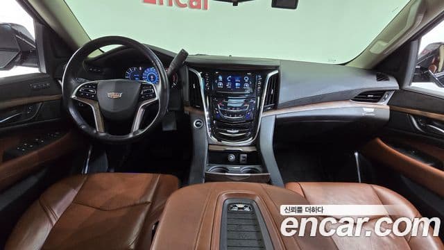 Cadillac Escalade 2018 — Şəkil 5/36