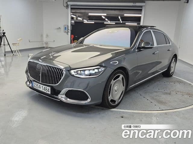 Mercedes-Benz S-Class 2024 — Photo 1/20