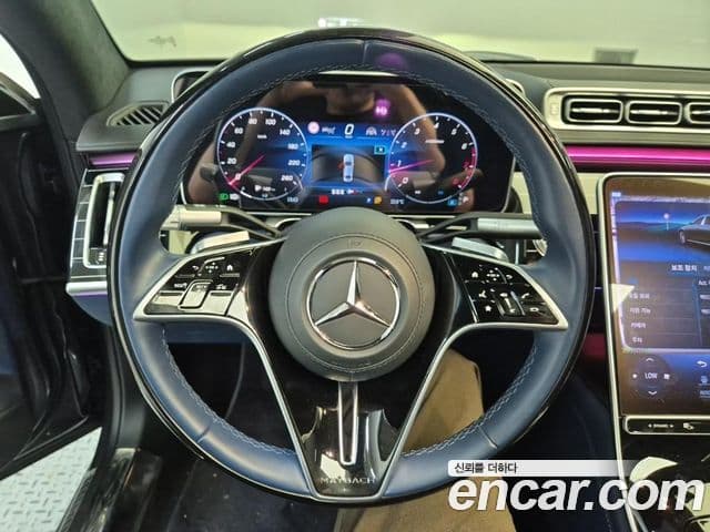 Mercedes-Benz S-Class 2024 — Photo 11/20