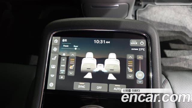 Genesis G90 2025 — Photo 17/34