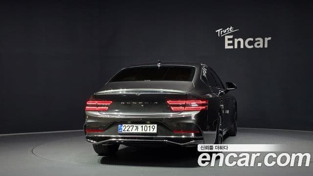 Genesis G80 2024 — Şəkil 19/20