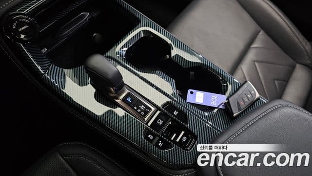Lexus NX350h 2023 — Фото 9/20