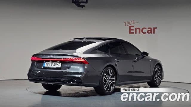 Audi A7 2024 — ფოტო 24/38