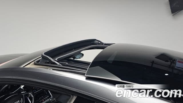 Audi A7 2024 — ფოტო 36/38