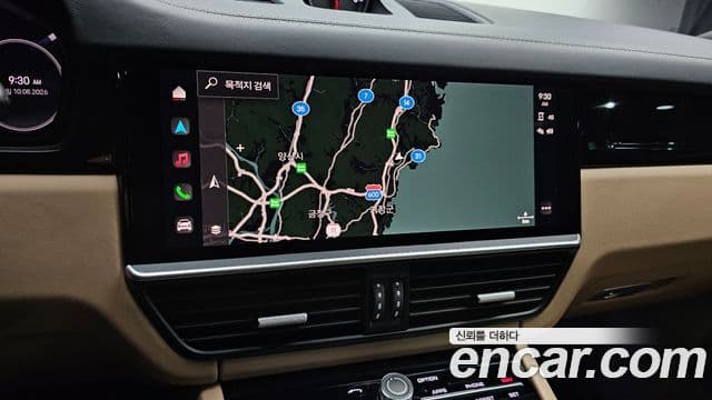 Porsche Cayenne 2023 — Photo 6/36
