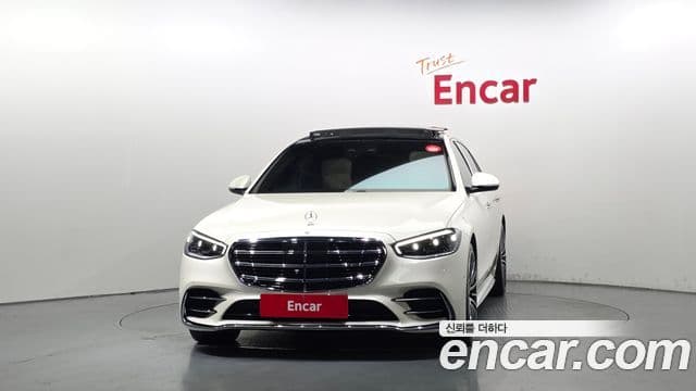Mercedes-Benz S-Class 2021 — Photo 12/34