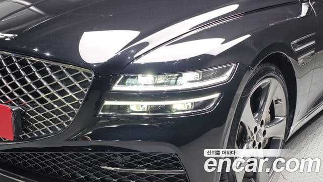 Genesis G80 2021 — Photo 17/34