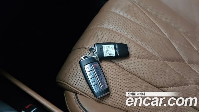 Genesis G80 2021 — Photo 29/34