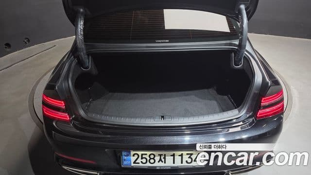 Genesis G80 2021 — Photo 12/34