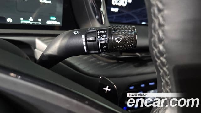 Genesis G90 2025 — Photo 14/33