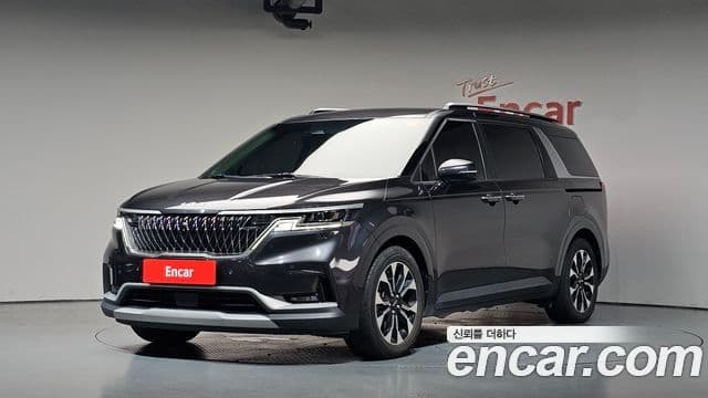 Kia Carnival 2022 — Фото 1/20