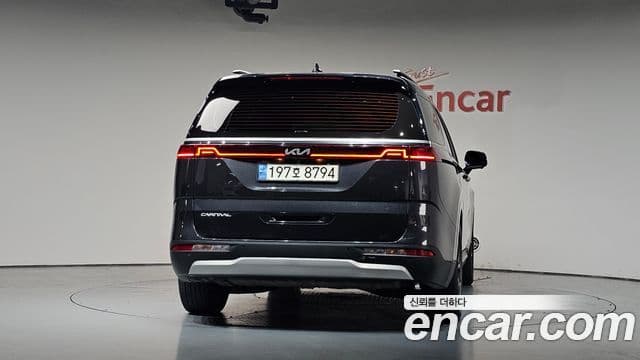 Kia Carnival 2022 — Фото 4/20