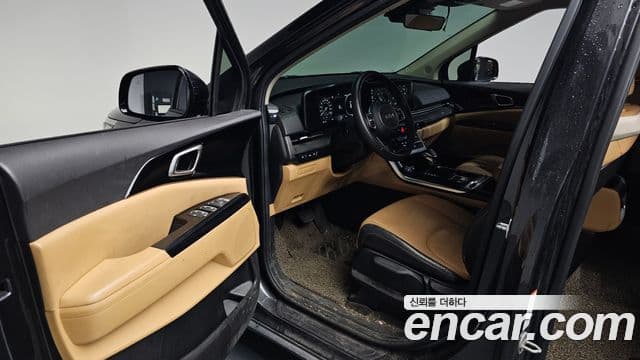 Kia Carnival 2022 — Фото 10/20