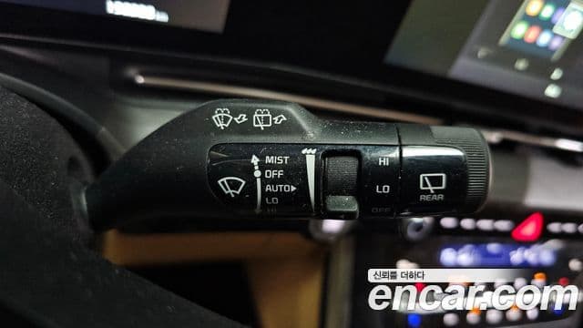 Kia Carnival 2022 — Фото 18/20