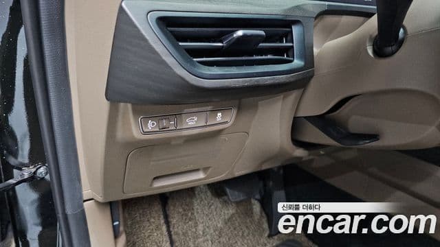 Kia K8 2022 — Şəkil 13/34