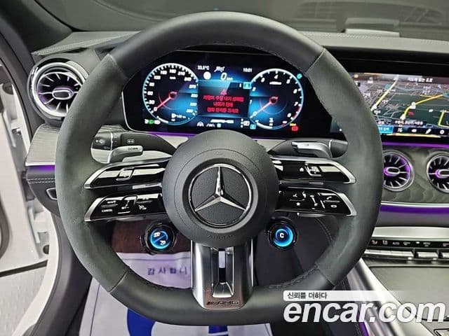Mercedes-Benz AMG GT 2023 — ფოტო 14/19