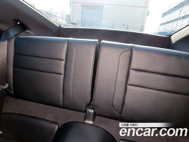 Porsche 911 2024 — Photo 9/19