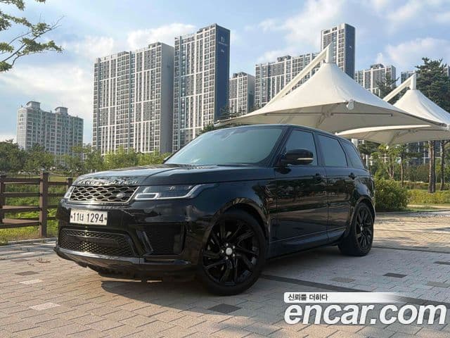 Land Rover Range Rover Sport 2018 — Photo 8/20