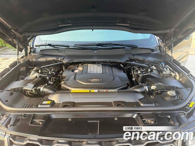 Land Rover Range Rover Sport 2018 — Photo 2/20