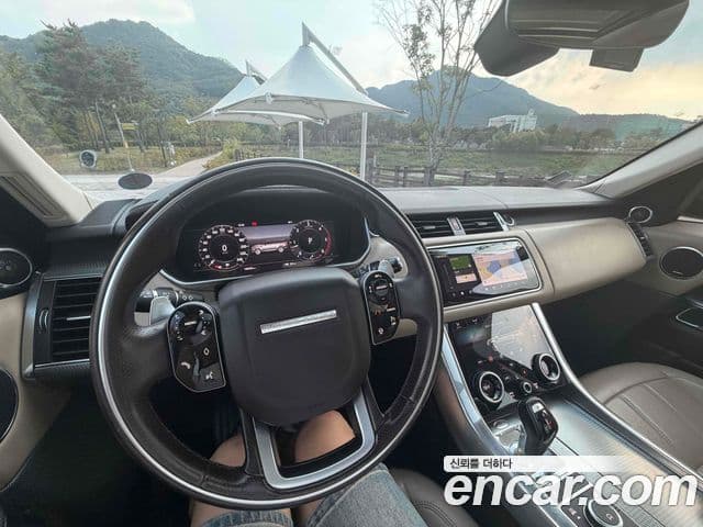 Land Rover Range Rover Sport 2018 — Photo 17/20