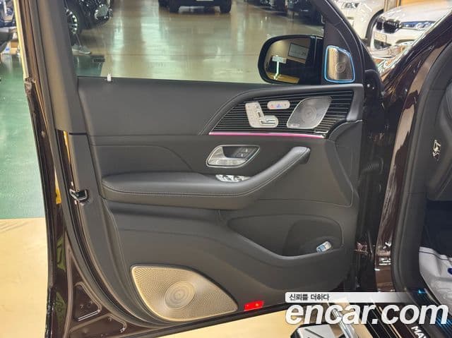 Mercedes-Benz GLS-Class 2025 — ფოტო 17/20