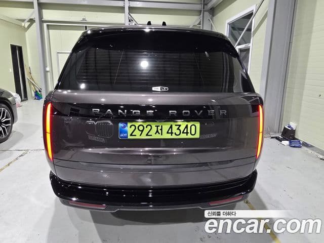 Land Rover Range Rover 2025 — Фото 4/19