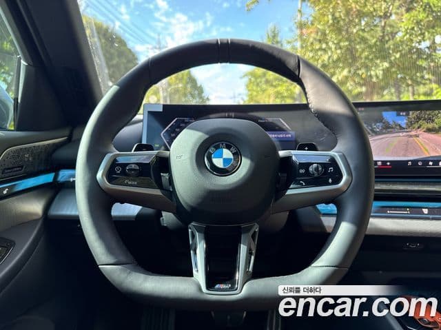 BMW 5 Series 2026 — Photo 18/20