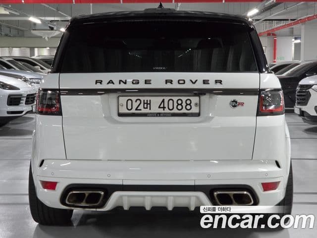 Land Rover Range Rover Sport 2018 — Photo 18/19