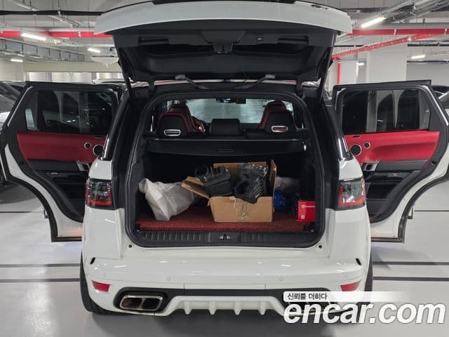 Land Rover Range Rover Sport 2018 — Photo 5/19