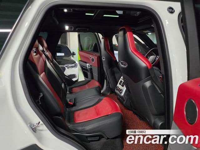 Land Rover Range Rover Sport 2018 — Photo 4/19