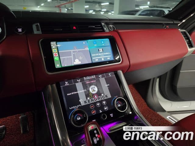 Land Rover Range Rover Sport 2018 — Photo 2/19