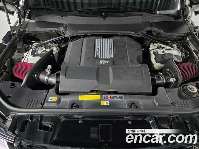 Land Rover Range Rover Sport 2018 — Photo 9/19