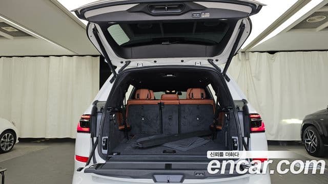 BMW X7 2024 — Photo 36/36