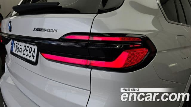 BMW X7 2024 — Photo 31/36