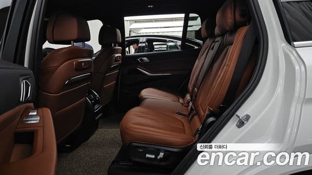 BMW X7 2024 — Photo 5/36