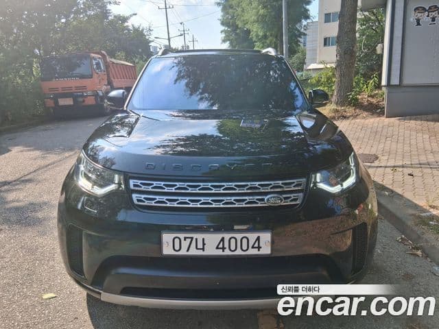 Land Rover Discovery 5 2018 — Şəkil 3/20