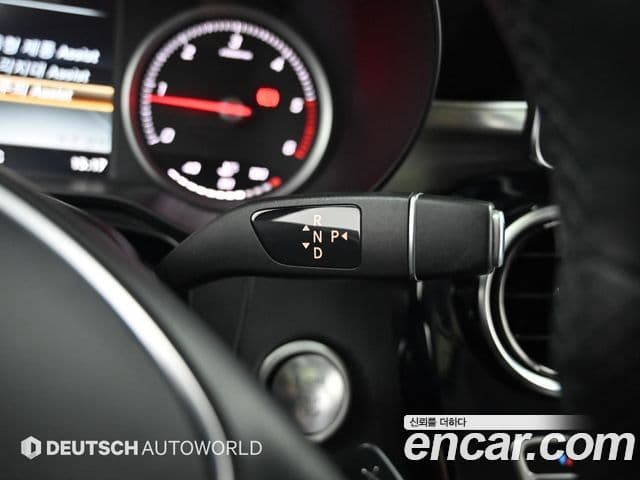 Mercedes-Benz GLC-Class 2018 — ფოტო 11/20