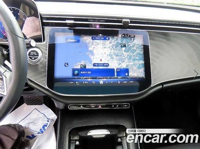 Mercedes-Benz E-Class 2024 — ფოტო 3/20