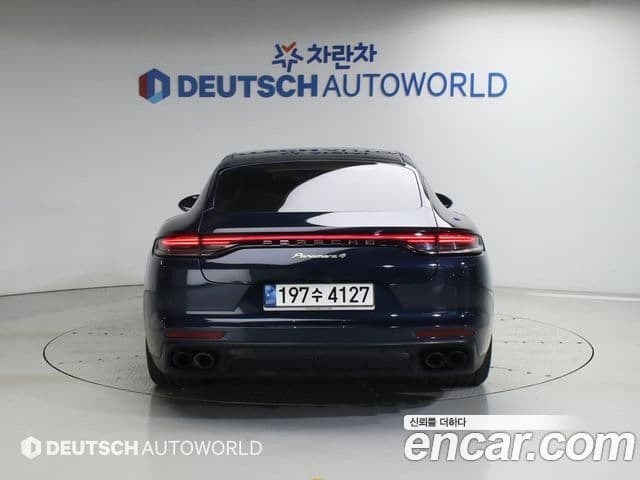 Porsche Panamera 2021 — Photo 16/20