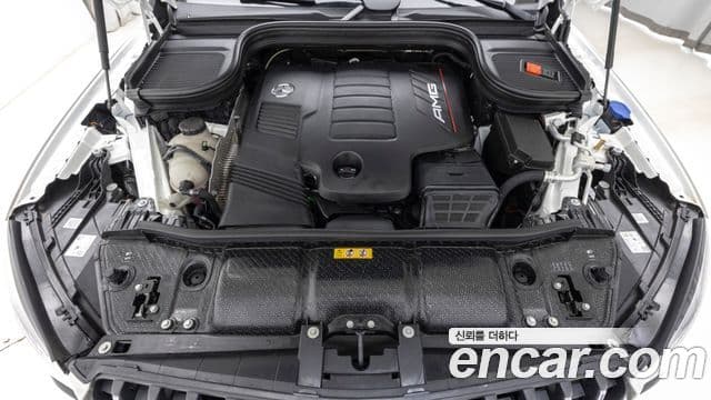 Mercedes-Benz GLE-Class 2025 — Photo 12/20