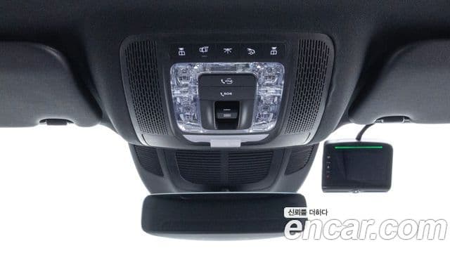 Mercedes-Benz GLE-Class 2025 — Photo 20/20