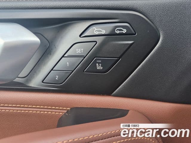 BMW X6 2023 — Photo 18/19