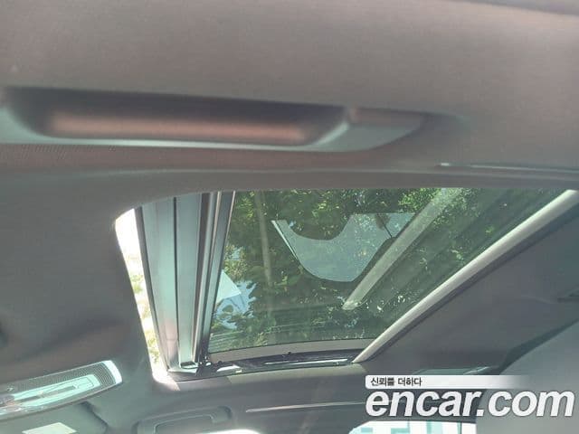 Audi A8 2023 — Photo 16/20