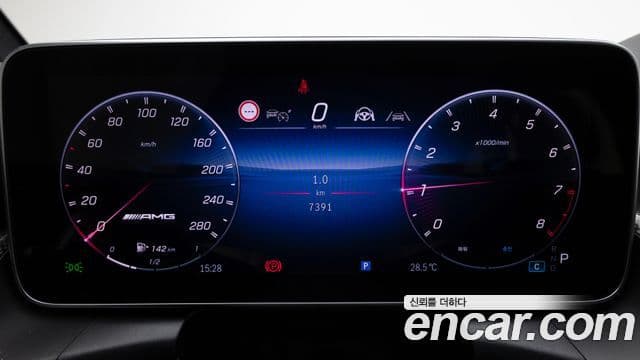 Mercedes-Benz GLC-Class 2025 — Photo 11/20