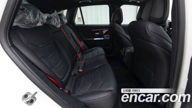 Mercedes-Benz GLC-Class 2025 — Photo 15/20